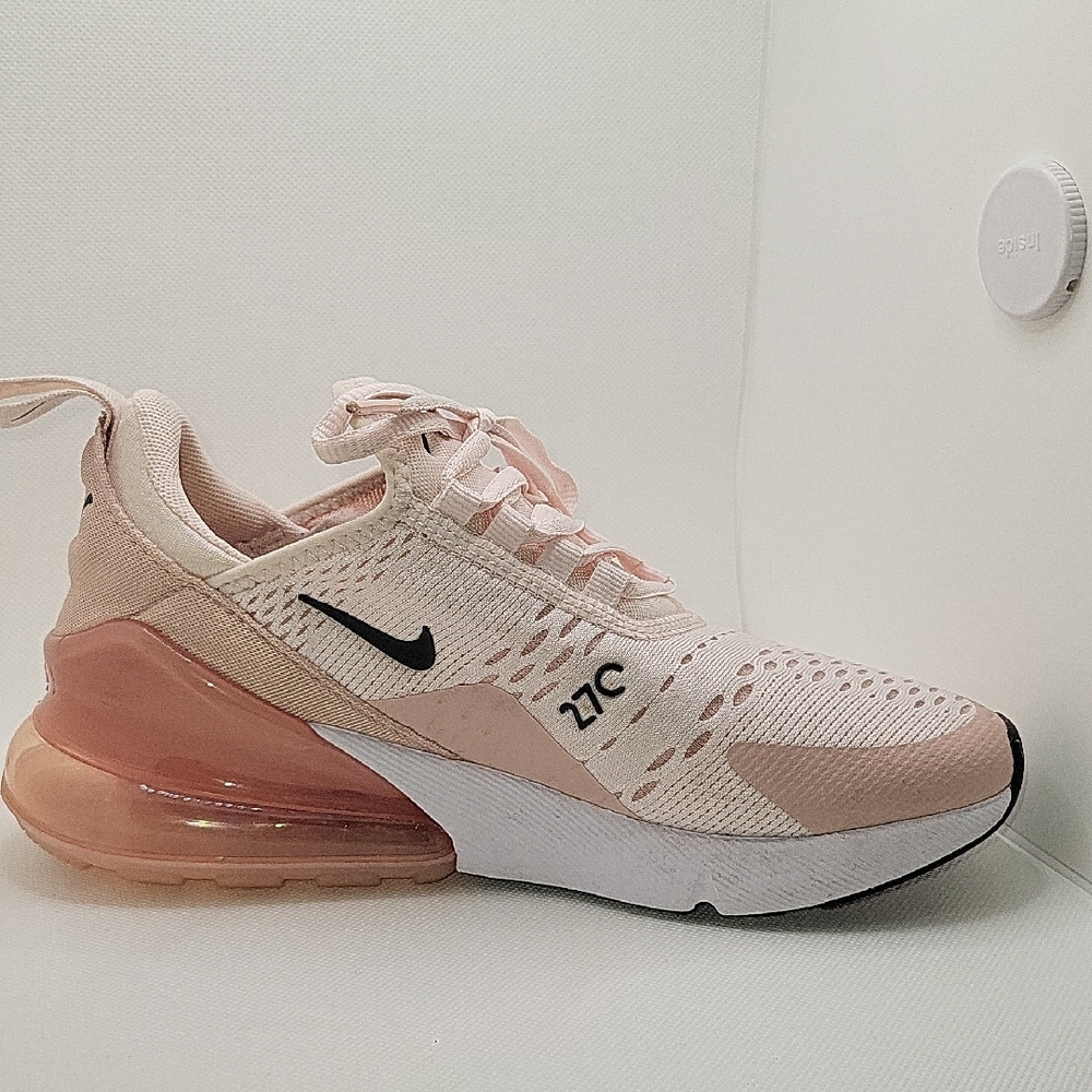 Nike Pink and White Air Max 270 Sneakers (Rare Color) - Picture 4 of 14
